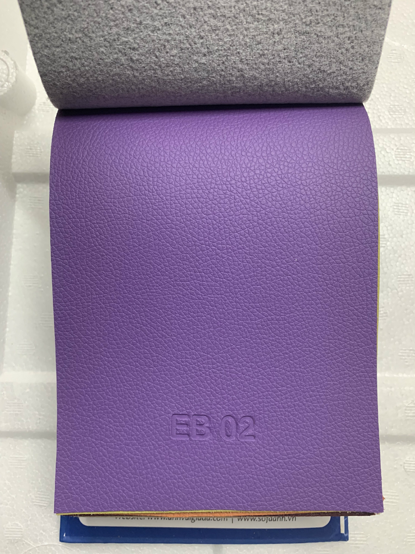 Eb12 Color EB